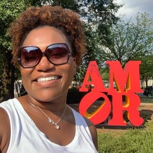 Meet your Posher, Dawn